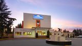 Howard Johnson by Wyndham Toluca Exterior