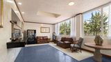 Howard Johnson by Wyndham Toluca Lobby