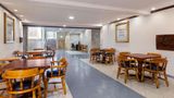 Howard Johnson by Wyndham Toluca Lobby