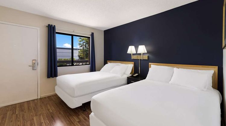Rodeway Inn Livermore Room
