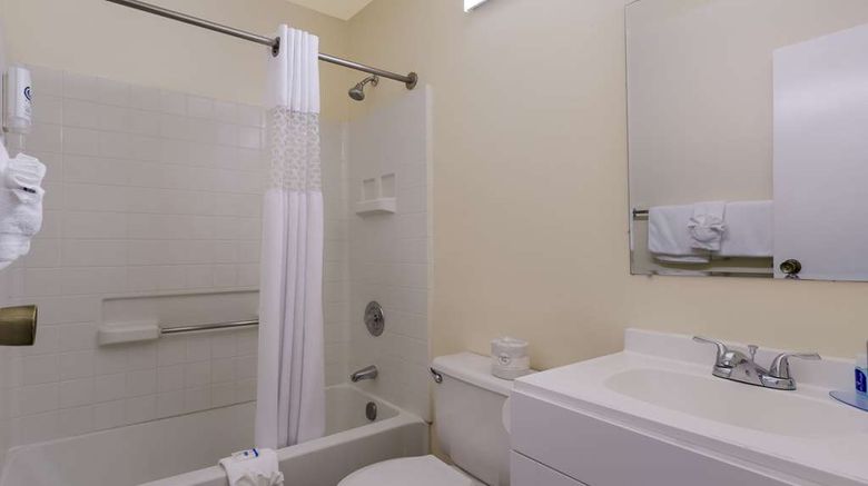 <b>Rodeway Inn Livermore Room</b>. Images powered by <a href="https://iceportal.shijigroup.com/" title="IcePortal" target="_blank">IcePortal</a>.