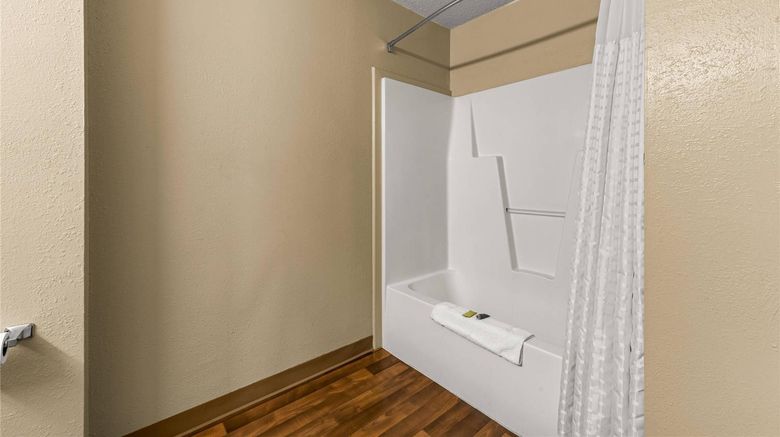 <b>Suburban Studios near Hanes Mall Room</b>. Images powered by <a href="https://iceportal.shijigroup.com/" title="IcePortal" target="_blank">IcePortal</a>.
