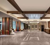 Ramada by Wyndham Honghe Kaiyuan Lobby