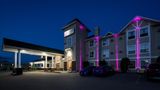 Coast Hinton Hotel Exterior