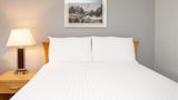 Coast Hinton Hotel Room