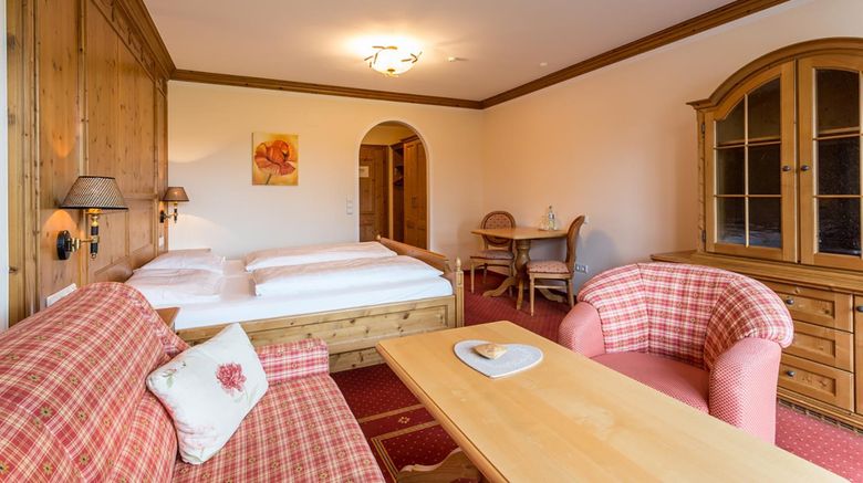 <b>Vital-Hotel Meiser Room</b>. Images powered by <a href="https://iceportal.shijigroup.com/" title="IcePortal" target="_blank">IcePortal</a>.