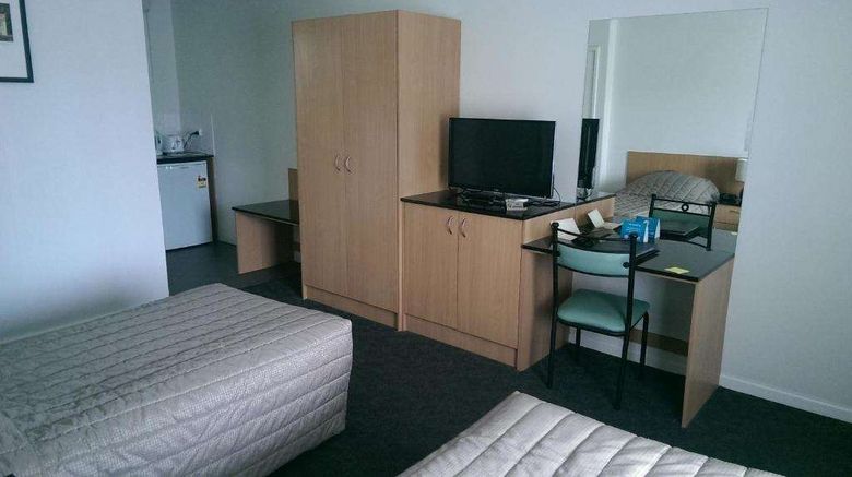 <b>Baileys Motel Room</b>. Images powered by <a href="https://iceportal.shijigroup.com/" title="IcePortal" target="_blank">IcePortal</a>.