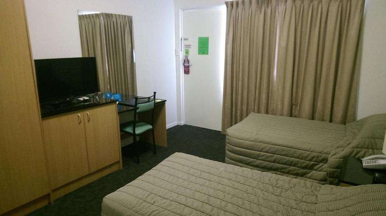 <b>Baileys Motel Room</b>. Images powered by <a href="https://iceportal.shijigroup.com/" title="IcePortal" target="_blank">IcePortal</a>.
