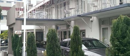 Baileys Motel Exterior