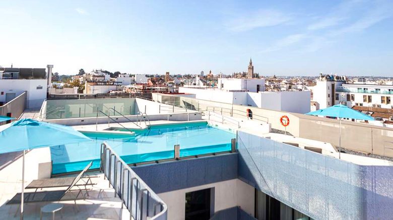 <b>Macia Sevilla Kubb Pool</b>. Images powered by <a href="https://iceportal.shijigroup.com/" title="IcePortal" target="_blank">IcePortal</a>.