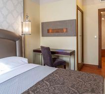 Hotel Macia Alfaros Room