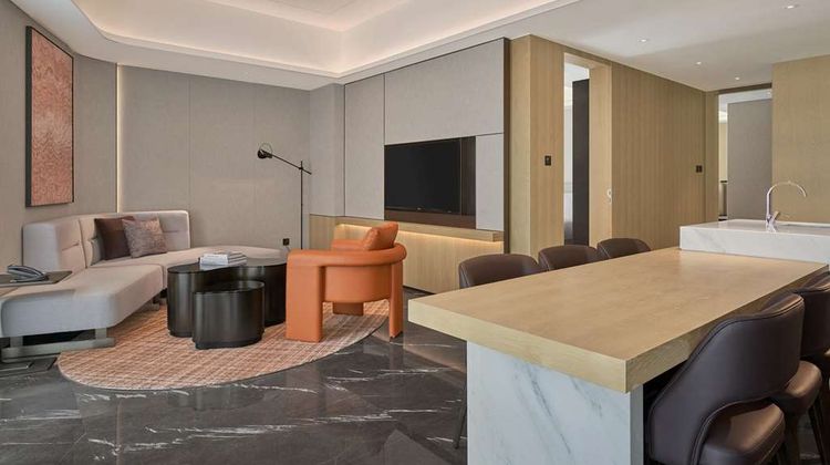 Hyatt Place Yantai Development Zone Suite