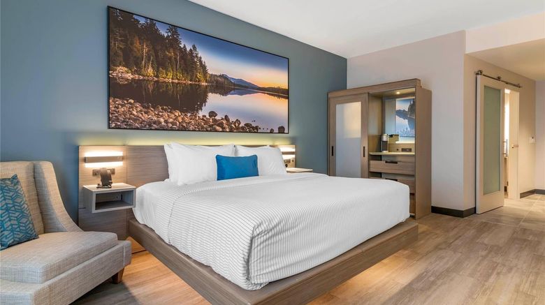 <b>Cambria Hotel Lake Placid-Lakeside Resrt Suite</b>. Images powered by <a href="https://iceportal.shijigroup.com/" title="IcePortal" target="_blank">IcePortal</a>.