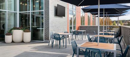 Hampton Inn & Suites by Hilton Exterior