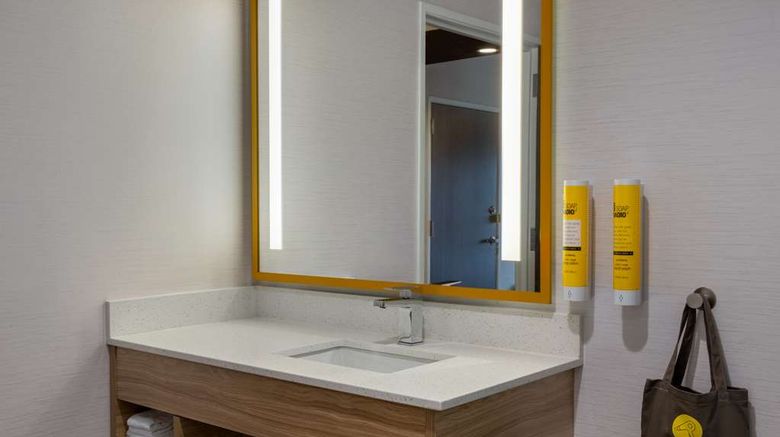 <b>Tru by Hilton Ankeny Room</b>. Images powered by <a href="https://iceportal.shijigroup.com/" title="IcePortal" target="_blank">IcePortal</a>.