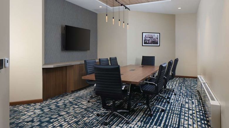 <b>DoubleTree by Hilton Battle Creek Meeting</b>. Images powered by <a href="https://iceportal.shijigroup.com/" title="IcePortal" target="_blank">IcePortal</a>.