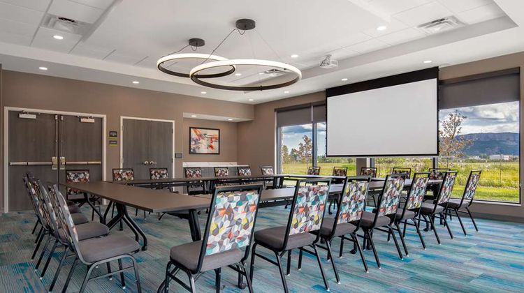 Home2 Suites by Hilton Thunder Bay Meeting