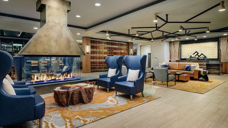<b>The Hoffmann Hotel, Tapestry Coll Lobby</b>. Images powered by <a href="https://iceportal.shijigroup.com/" title="IcePortal" target="_blank">IcePortal</a>.