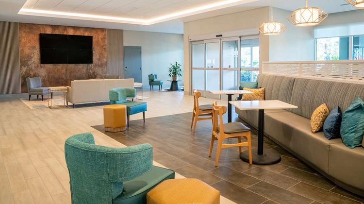 Home2 Suites by Hilton Fort Walton Beach Lobby