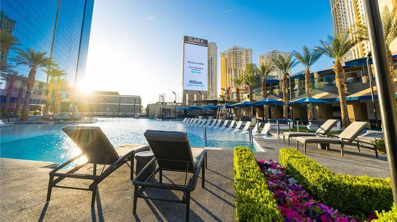 <b>Hilton Club Elara Las Vegas Pool</b>. Images powered by <a href="https://iceportal.shijigroup.com/" title="IcePortal" target="_blank">IcePortal</a>.