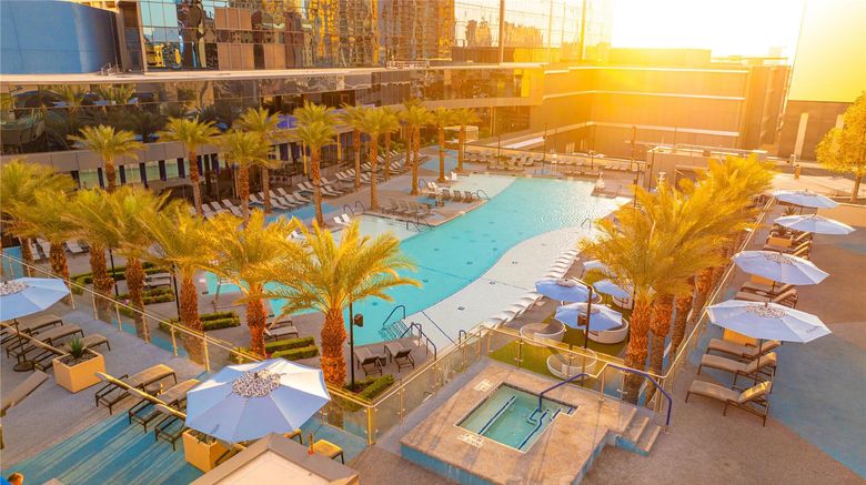 <b>Hilton Club Elara Las Vegas Pool</b>. Images powered by <a href="https://iceportal.shijigroup.com/" title="IcePortal" target="_blank">IcePortal</a>.