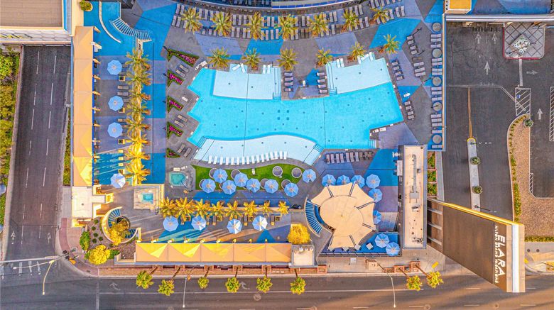 <b>Hilton Club Elara Las Vegas Pool</b>. Images powered by <a href="https://iceportal.shijigroup.com/" title="IcePortal" target="_blank">IcePortal</a>.