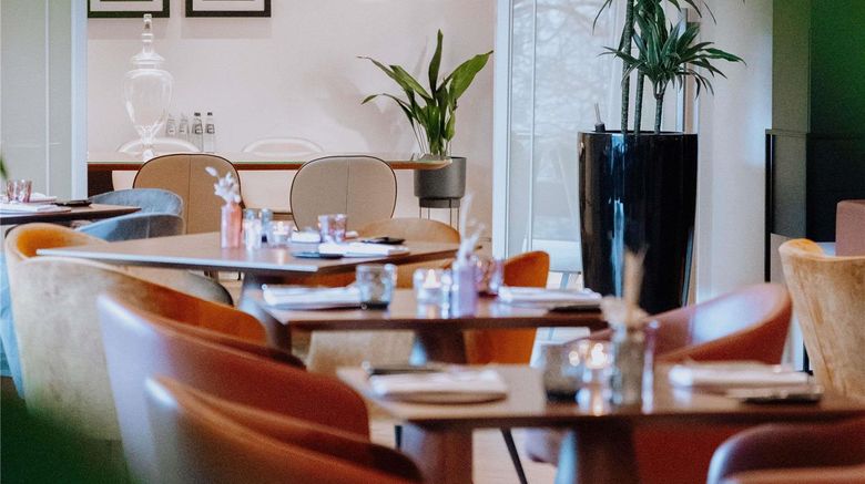 <b>Le Louise Hotel Brussels Restaurant</b>. Images powered by <a href="https://iceportal.shijigroup.com/" title="IcePortal" target="_blank">IcePortal</a>.