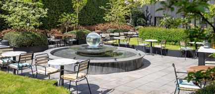 Le Louise Hotel Brussels Exterior
