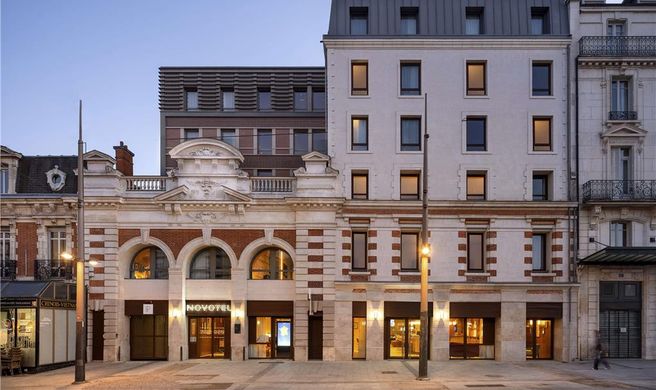 Novotel Orleans Centre Gare Exterior