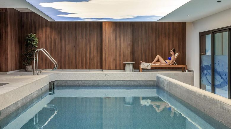 <b>Novotel Orleans Centre Gare Pool</b>. Images powered by <a href="https://iceportal.shijigroup.com/" title="IcePortal" target="_blank">IcePortal</a>.