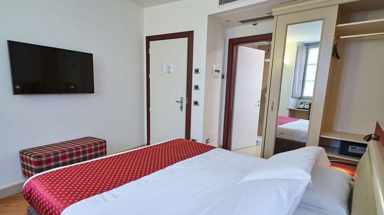<b>Hotel Centrale, BW Signature Collection Room</b>. Images powered by <a href="https://iceportal.shijigroup.com/" title="IcePortal" target="_blank">IcePortal</a>.