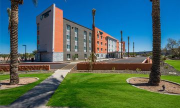 WoodSpring Suites Chandler Airport