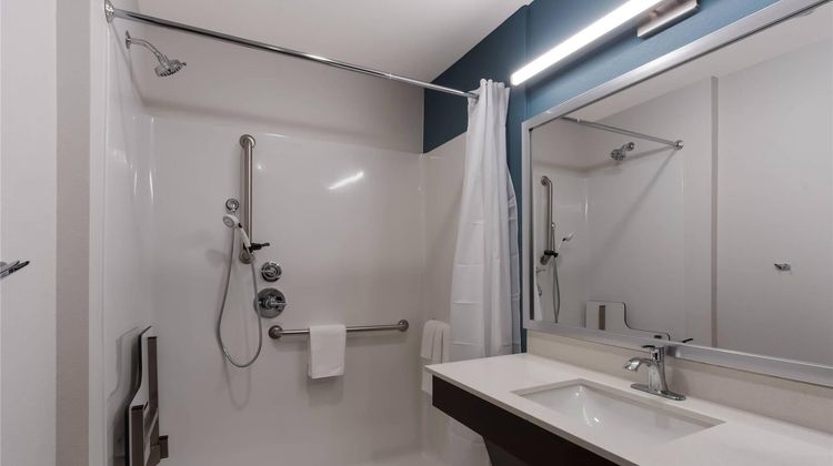 WoodSpring Suites Chandler Airport Room