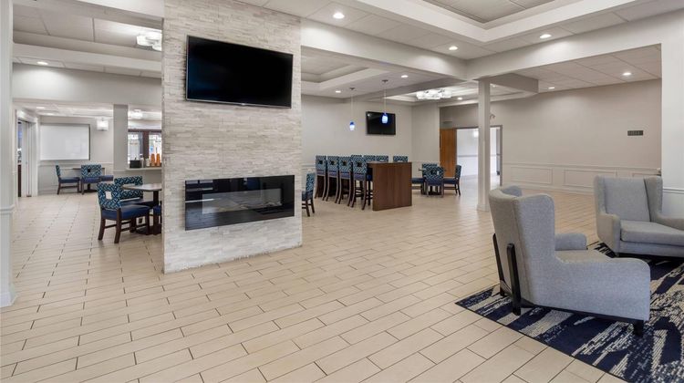 Comfort Inn & Suites Mundelein Lobby
