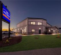 Howard Johnson by Wyndham Thunder Bay Exterior