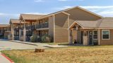 Eagle's Den Suites-Travelodge by Wyndham Exterior