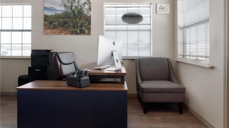 <b>Eagle's Den Suites-Travelodge by Wyndham Lobby</b>. Images powered by <a href="https://iceportal.shijigroup.com/" title="IcePortal" target="_blank">IcePortal</a>.