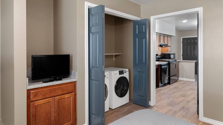<b>Eagle's Den Suites-Travelodge by Wyndham Suite</b>. Images powered by <a href="https://iceportal.shijigroup.com/" title="IcePortal" target="_blank">IcePortal</a>.