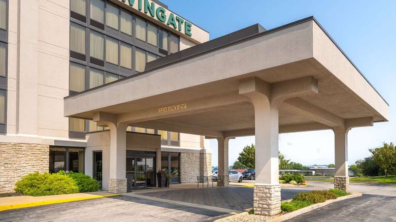 <b>Wingate by Wyndham St Louis Airport Exterior</b>. Images powered by <a href="https://iceportal.shijigroup.com/" title="IcePortal" target="_blank">IcePortal</a>.