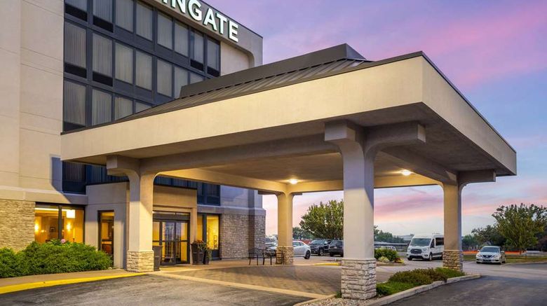 <b>Wingate by Wyndham St Louis Airport Exterior</b>. Images powered by <a href="https://iceportal.shijigroup.com/" title="IcePortal" target="_blank">IcePortal</a>.
