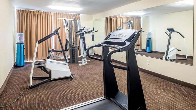 <b>Days Inn by Wyndham Williamsport Health</b>. Images powered by <a href="https://iceportal.shijigroup.com/" title="IcePortal" target="_blank">IcePortal</a>.
