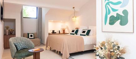 Auberge Bouirrelly Room