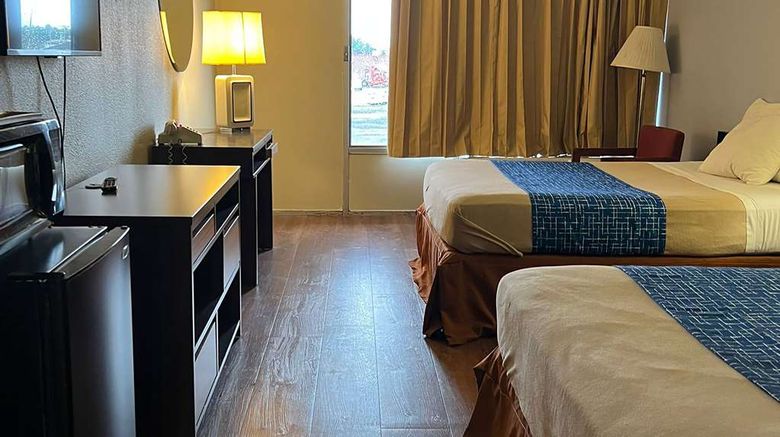 Travelodge by Wyndham Carlisle North Room. Images powered by <a href="https://iceportal.shijigroup.com" target="_blank" rel="noopener">Ice Portal</a>.