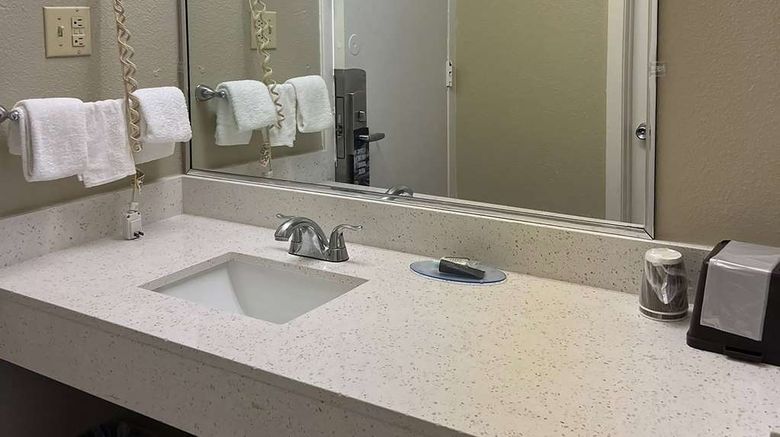 <b>Travelodge by Wyndham Carlisle North Room</b>. Images powered by <a href="https://iceportal.shijigroup.com/" title="IcePortal" target="_blank">IcePortal</a>.