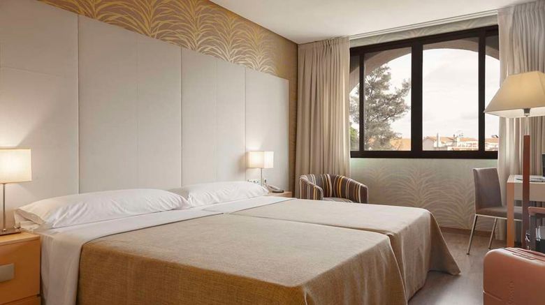 <b>Hotel Macia Donana Room</b>. Images powered by <a href="https://iceportal.shijigroup.com/" title="IcePortal" target="_blank">IcePortal</a>.