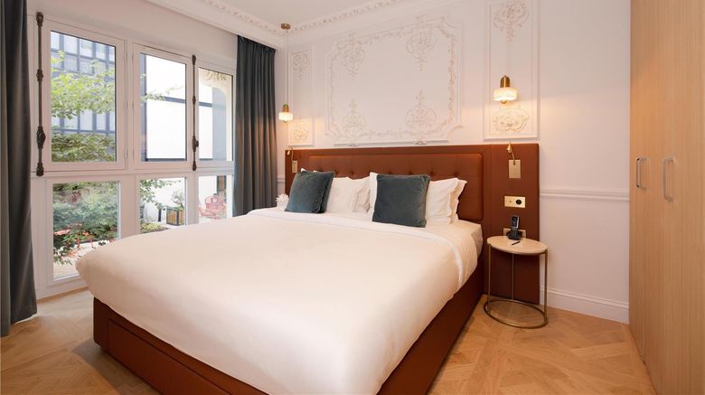 <b>Mode Paris Aparthotel Suite</b>. Images powered by <a href="https://iceportal.shijigroup.com/" title="IcePortal" target="_blank">IcePortal</a>.