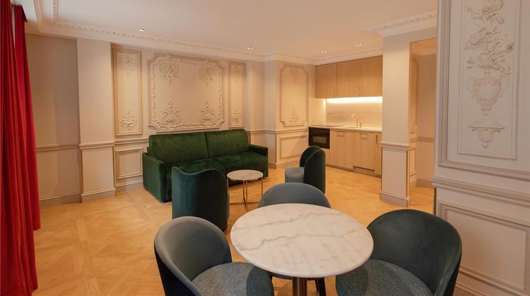 Mode Paris Aparthotel Suite
