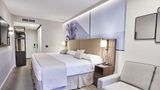 <b>Hotel Riu Plaza Manhattan Times Square Room</b>. Images powered by <a href="https://iceportal.shijigroup.com/" title="IcePortal" target="_blank">IcePortal</a>.