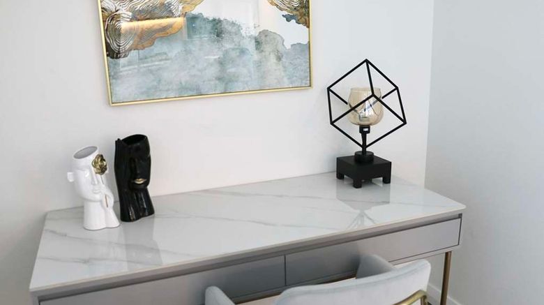 <b>Kooii Apartments Room</b>. Images powered by <a href="https://iceportal.shijigroup.com/" title="IcePortal" target="_blank">IcePortal</a>.