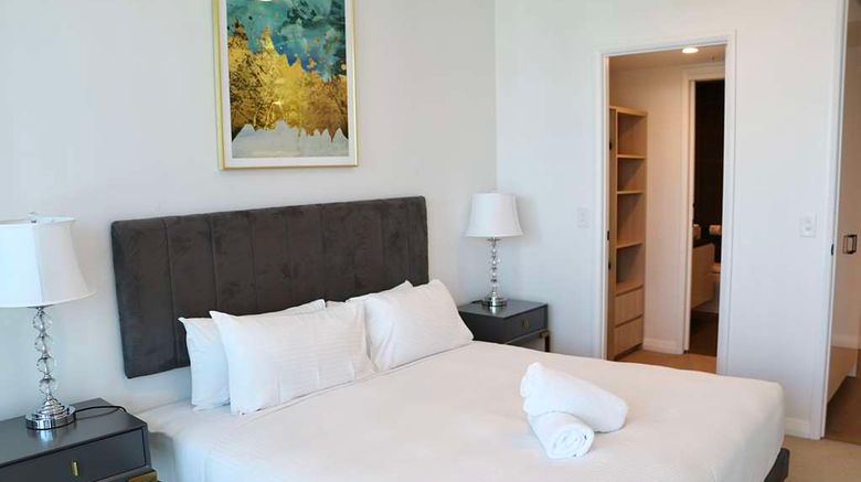 <b>Kooii Apartments Room</b>. Images powered by <a href="https://iceportal.shijigroup.com/" title="IcePortal" target="_blank">IcePortal</a>.